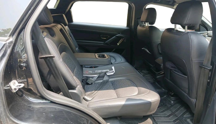 2022 Tata Safari XZA PLUS, Diesel, Automatic, 78,718 km, interior
