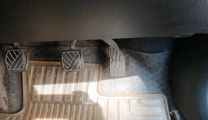 2018 Maruti Vitara Brezza ZDI, Diesel, Manual, 1,09,696 km, interior