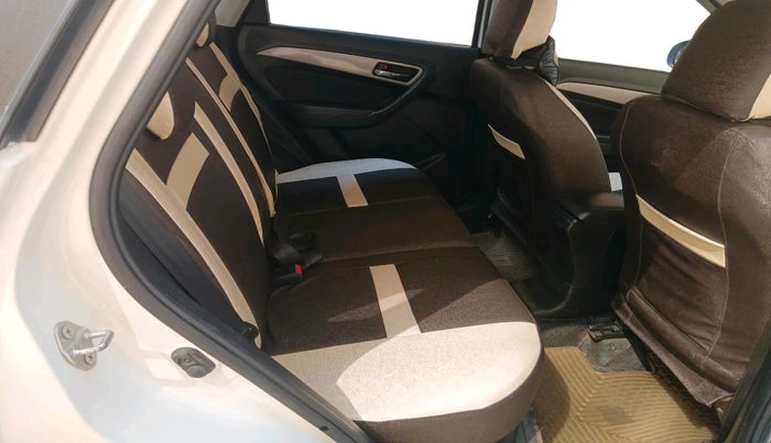 2018 Maruti Vitara Brezza ZDI, Diesel, Manual, 1,09,696 km, interior