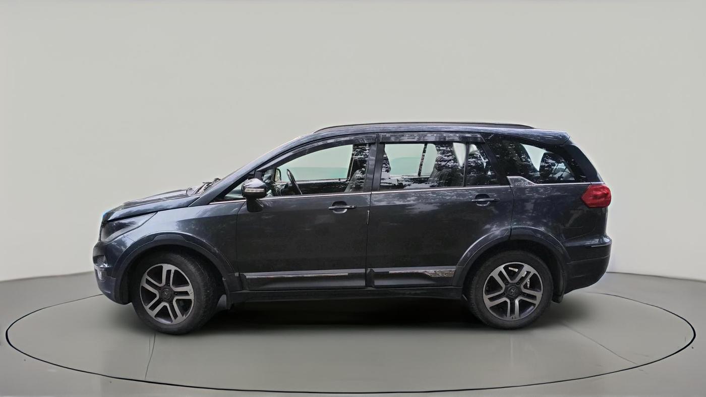 2017 Tata Hexa XT 4X2 7 STR, Diesel, Manual, 79,618 km, exterior