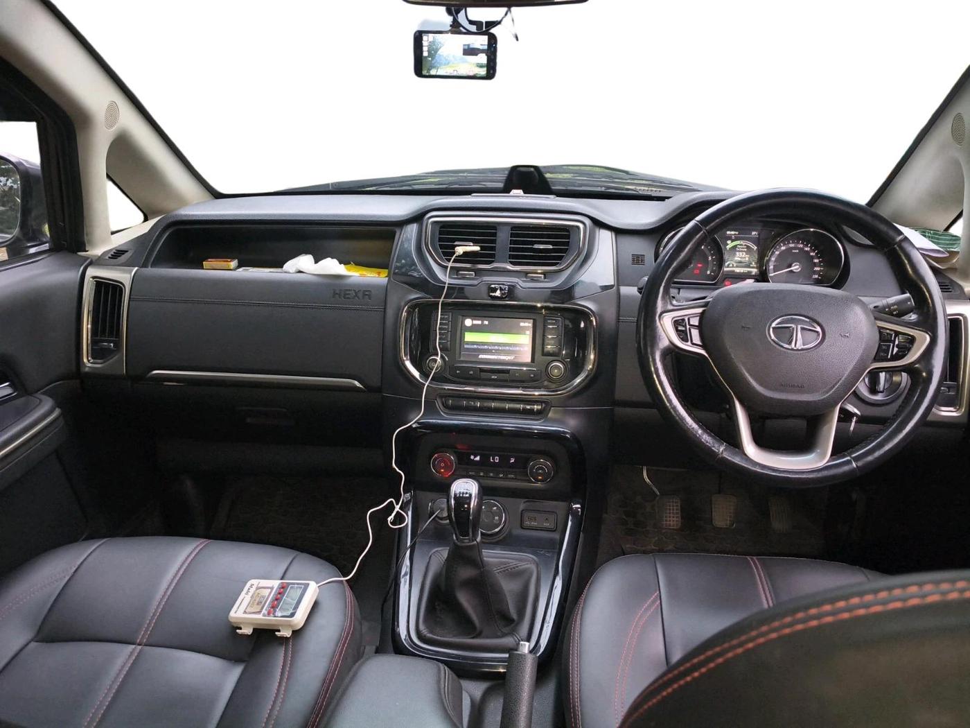 2017 Tata Hexa XT 4X2 7 STR, Diesel, Manual, 79,618 km, interior