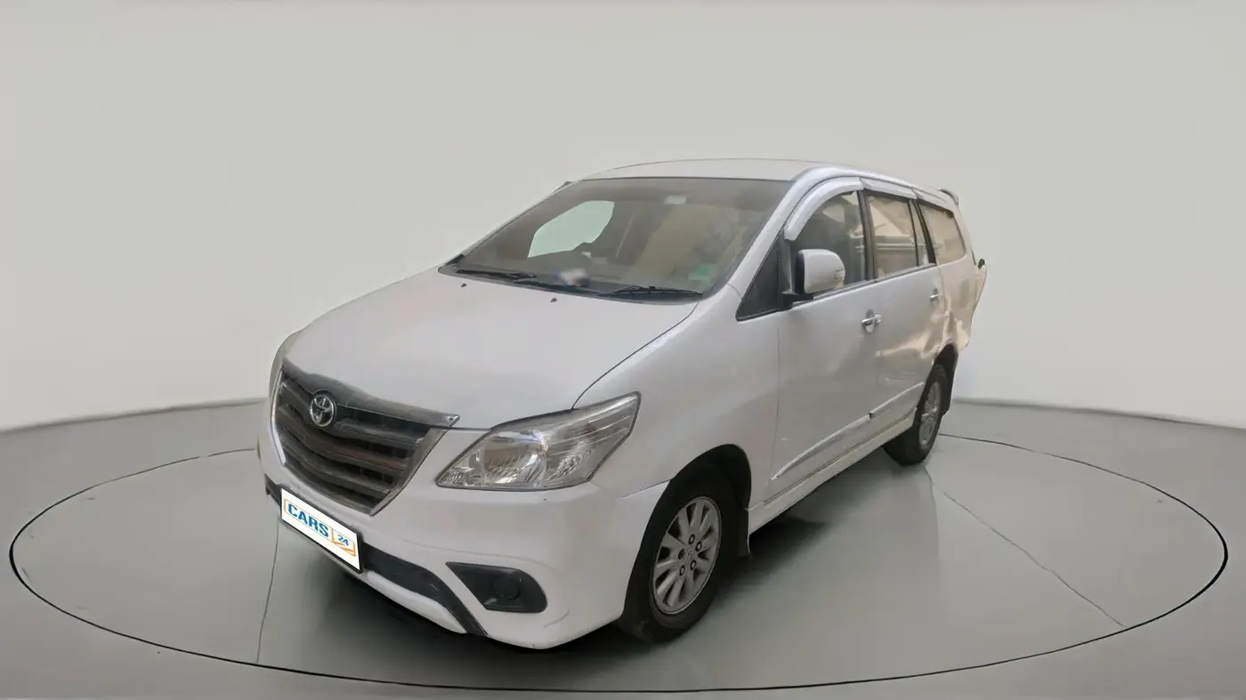2012 Toyota Innova VX 2.5 8 STR, Diesel, Manual, 3,02,750 km, exterior