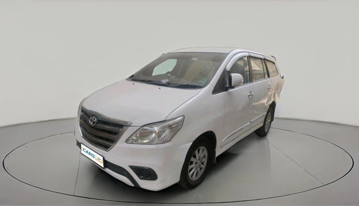 2012 Toyota Innova VX 2.5 8 STR, Diesel, Manual, 3,02,750 km, exterior
