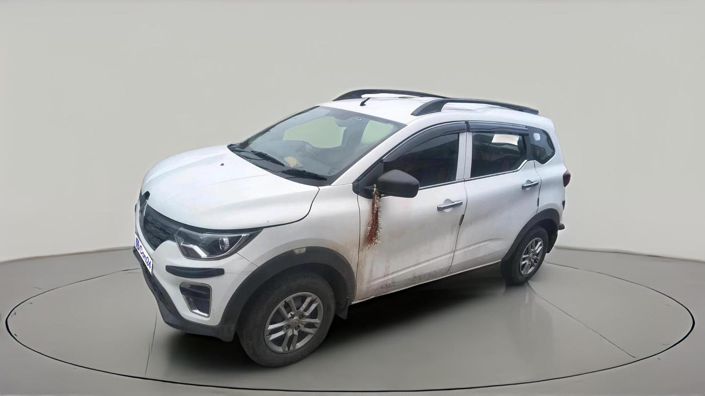 2023 Renault TRIBER RXL MT, Petrol, Manual, 35,557 km, exterior