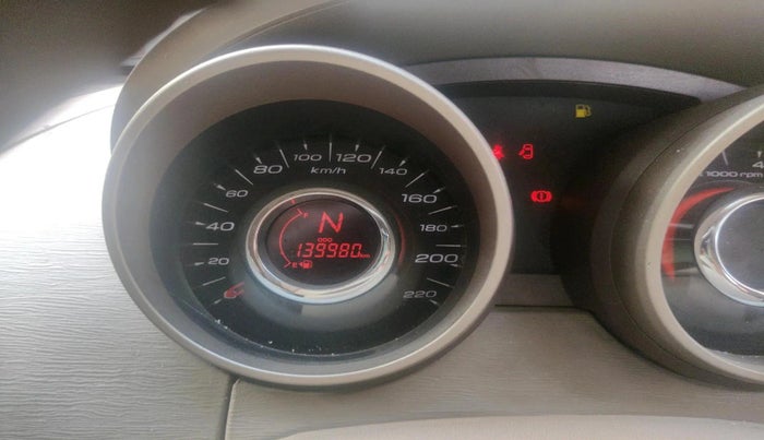 2015 Mahindra XUV500 W8, Diesel, Manual, 1,39,980 km, interior