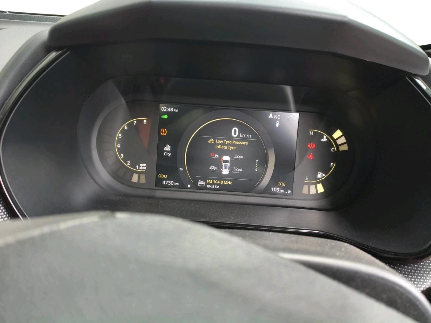 2023 Tata Safari XZ PLUS 2.0L RED DARK EDITION 7 STR MT, Diesel, Manual, 4,730 km, interior