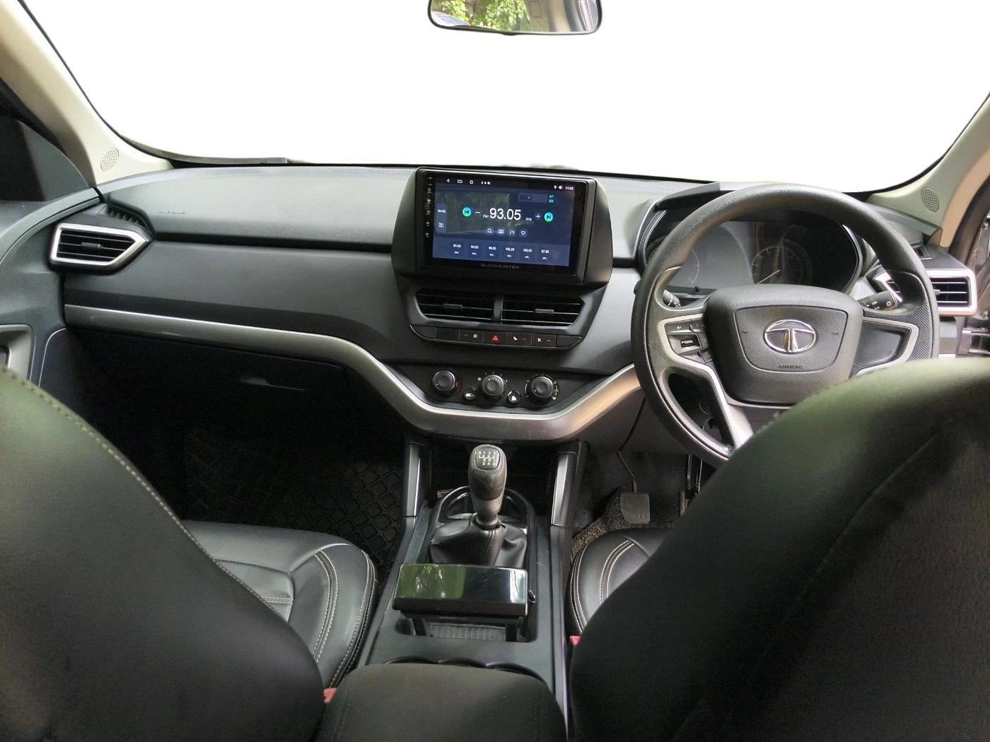 2020 Tata Harrier XM 2.0L KRYOTEC, Diesel, Manual, 42,860 km, interior
