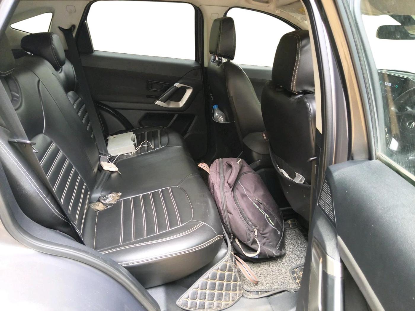 2020 Tata Harrier XM 2.0L KRYOTEC, Diesel, Manual, 42,860 km, interior