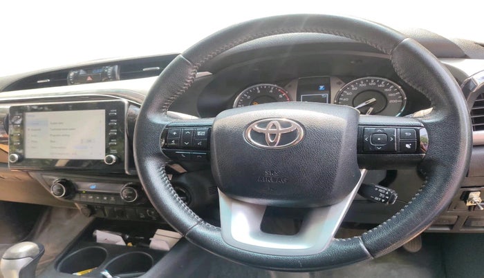 2023 Toyota HILUX HIGH 4X4 AT, Diesel, Automatic, 92,818 km, interior