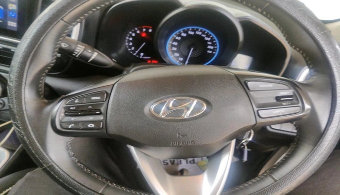 2021 Hyundai VENUE SX 1.0 TURBO, Petrol, Manual, 79,559 km, interior