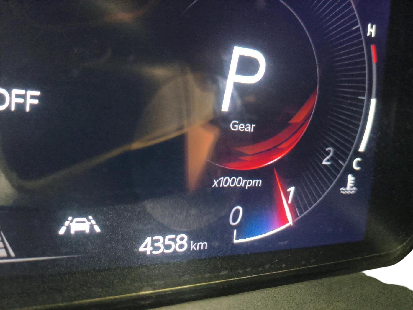 2024 Mahindra XUV 3XO AX5L 1.2 TGDi AT, Petrol, Automatic, 4,358 km, interior