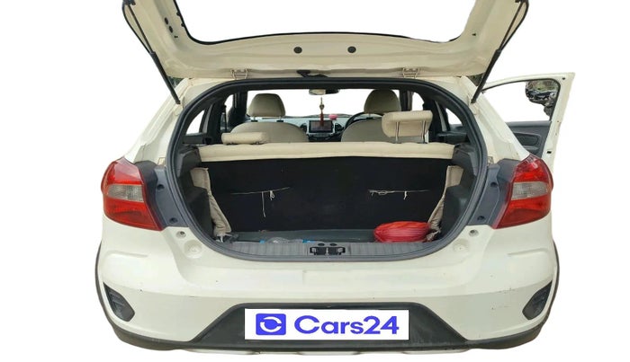 2021 Ford FREESTYLE TITANIUM 1.2 PETROL, Petrol, Manual, 60,918 km, exterior