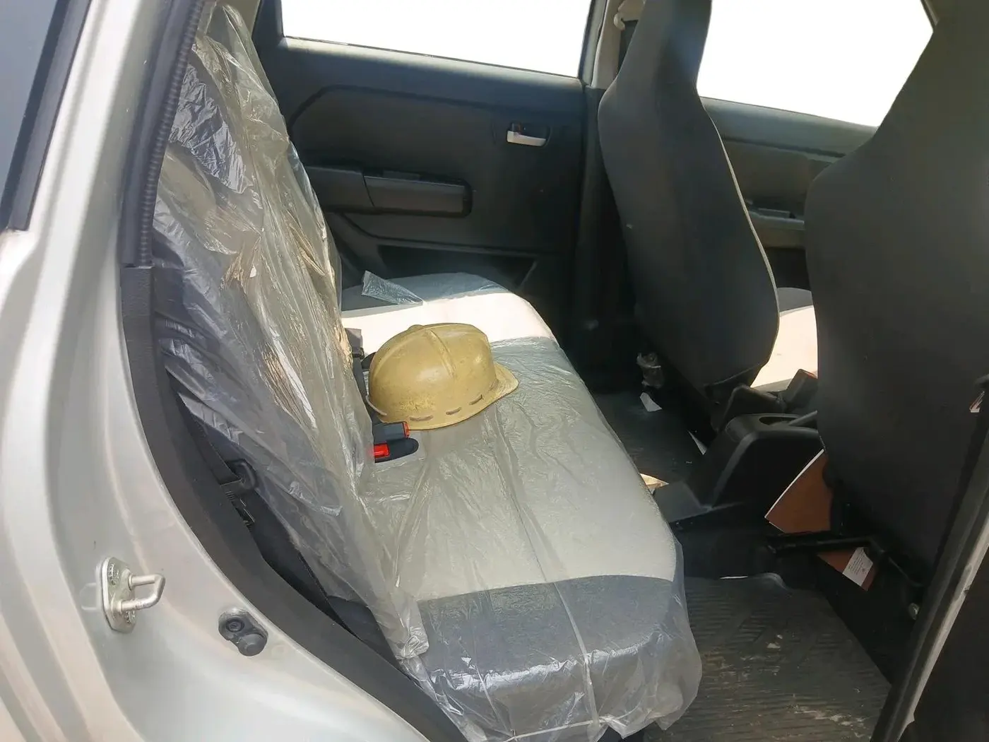 2025 Maruti New Wagon-R VXI 1.0, Petrol, Manual, 3,996 km, interior