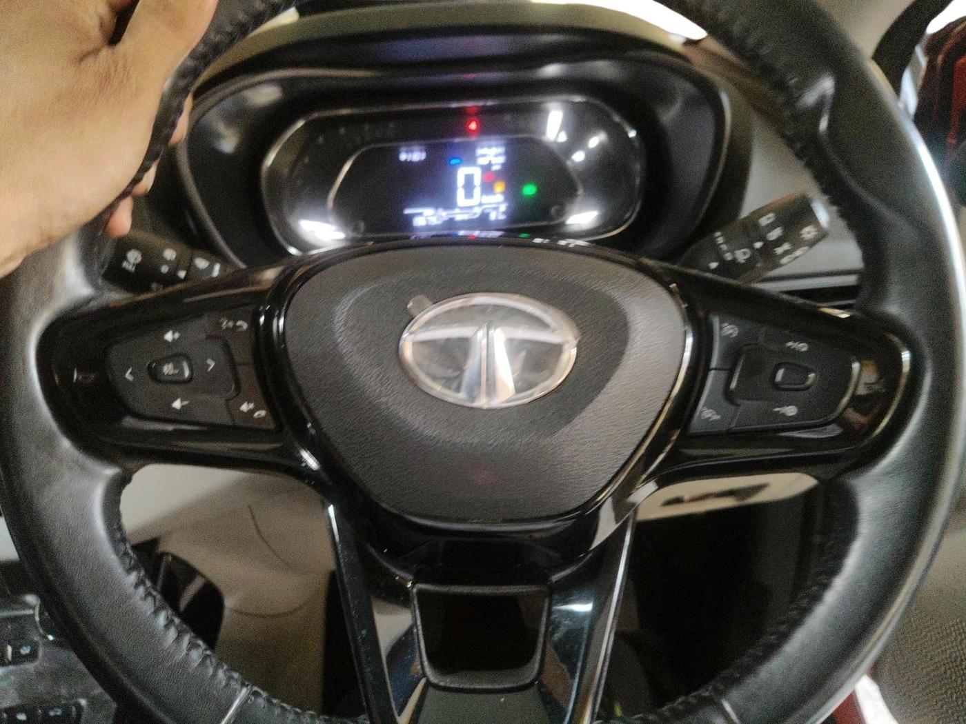 2022 Tata NEXON XZ PLUS (HS) PETROL, Petrol, Manual, 13,679 km, interior