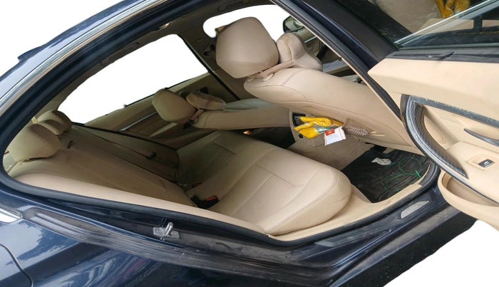 2016 BMW 3 Series 320d Luxury Line, Diesel, Automatic, 25,475 km, interior