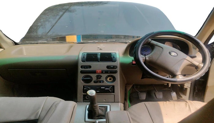 2010 Tata Safari 4X2 EX DICOR 2.2 VTT, Diesel, Manual, 88,785 km, interior