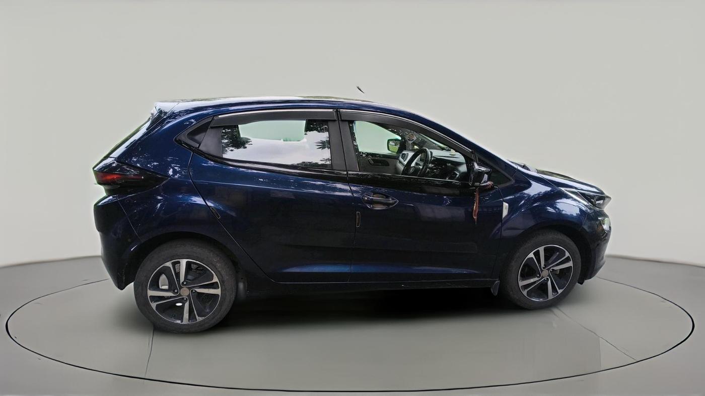 2022 Tata ALTROZ XZ DIESEL, Diesel, Manual, 25,543 km, exterior