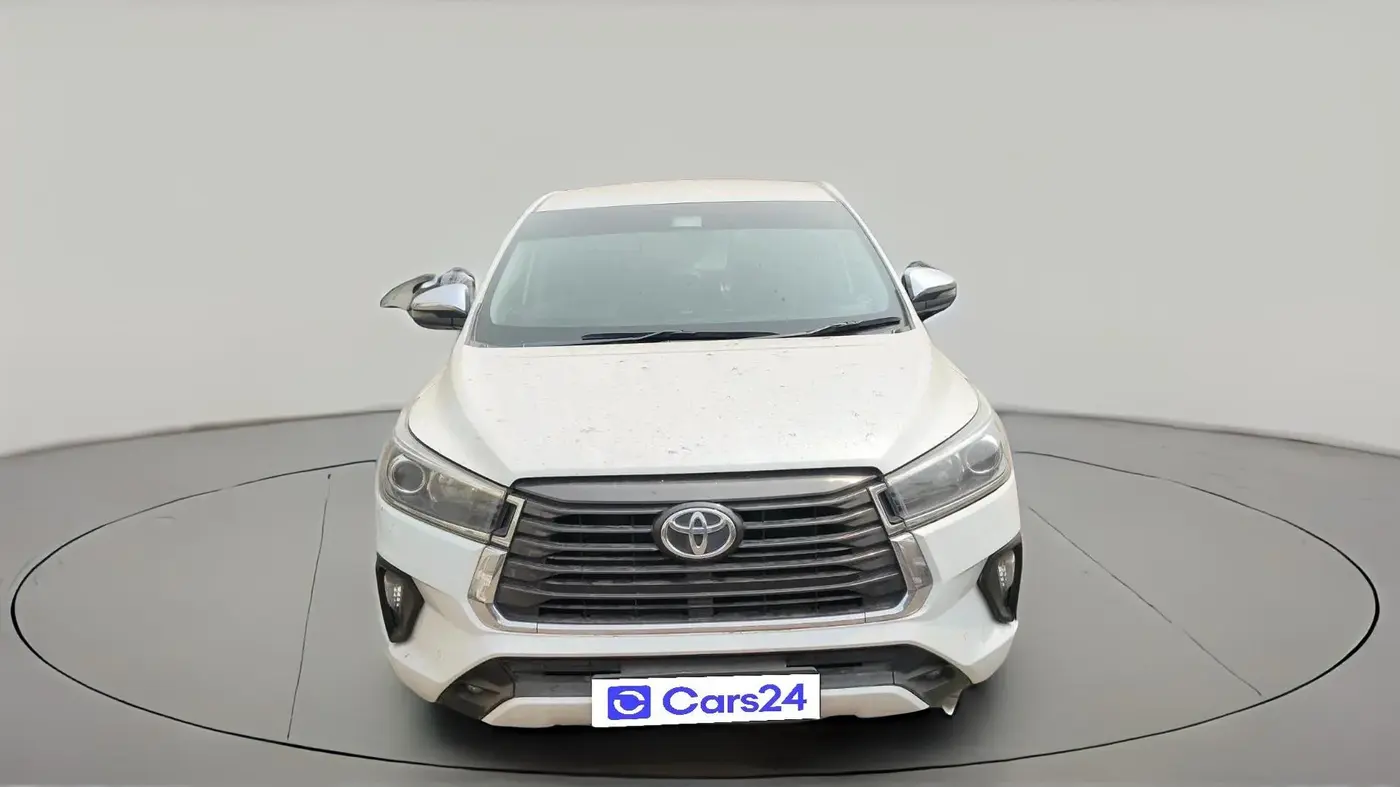 2022 Toyota Innova Crysta 2.4 ZX 7 STR, Diesel, Manual, 1,24,189 km, exterior