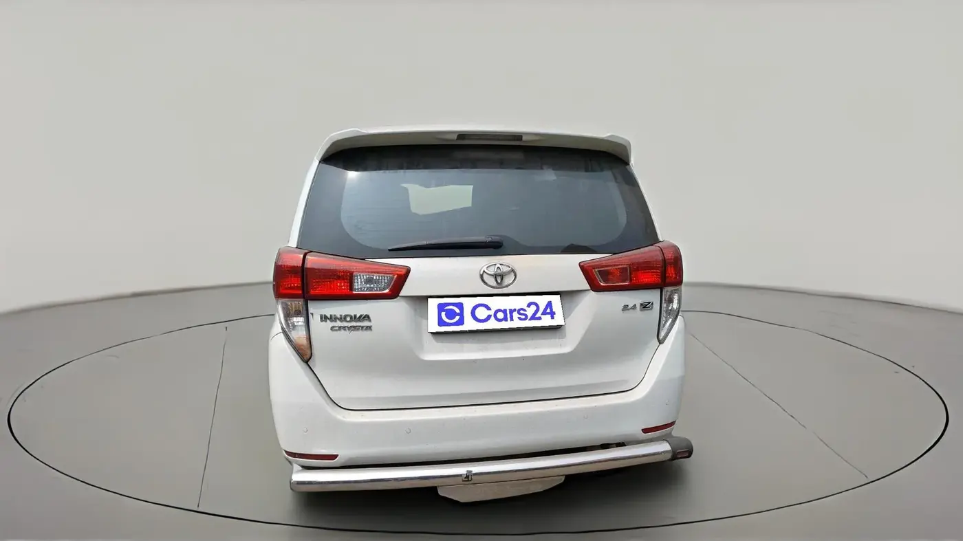 2022 Toyota Innova Crysta 2.4 ZX 7 STR, Diesel, Manual, 1,24,189 km, exterior