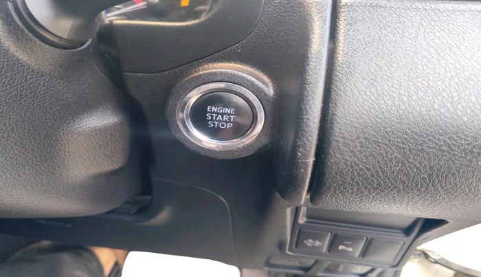 2022 Toyota Innova Crysta 2.4 ZX 7 STR, Diesel, Manual, 55,355 km, interior