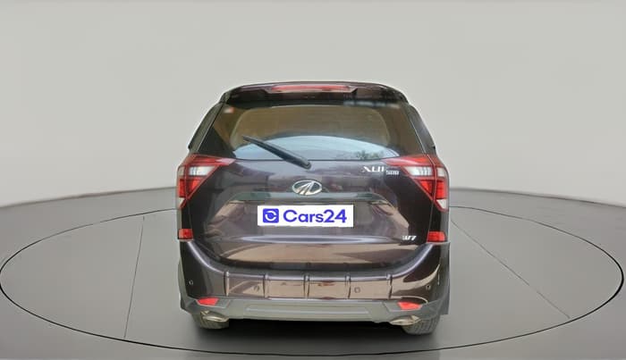 2020 Mahindra XUV500 W7, Diesel, Manual, 17,747 km, exterior