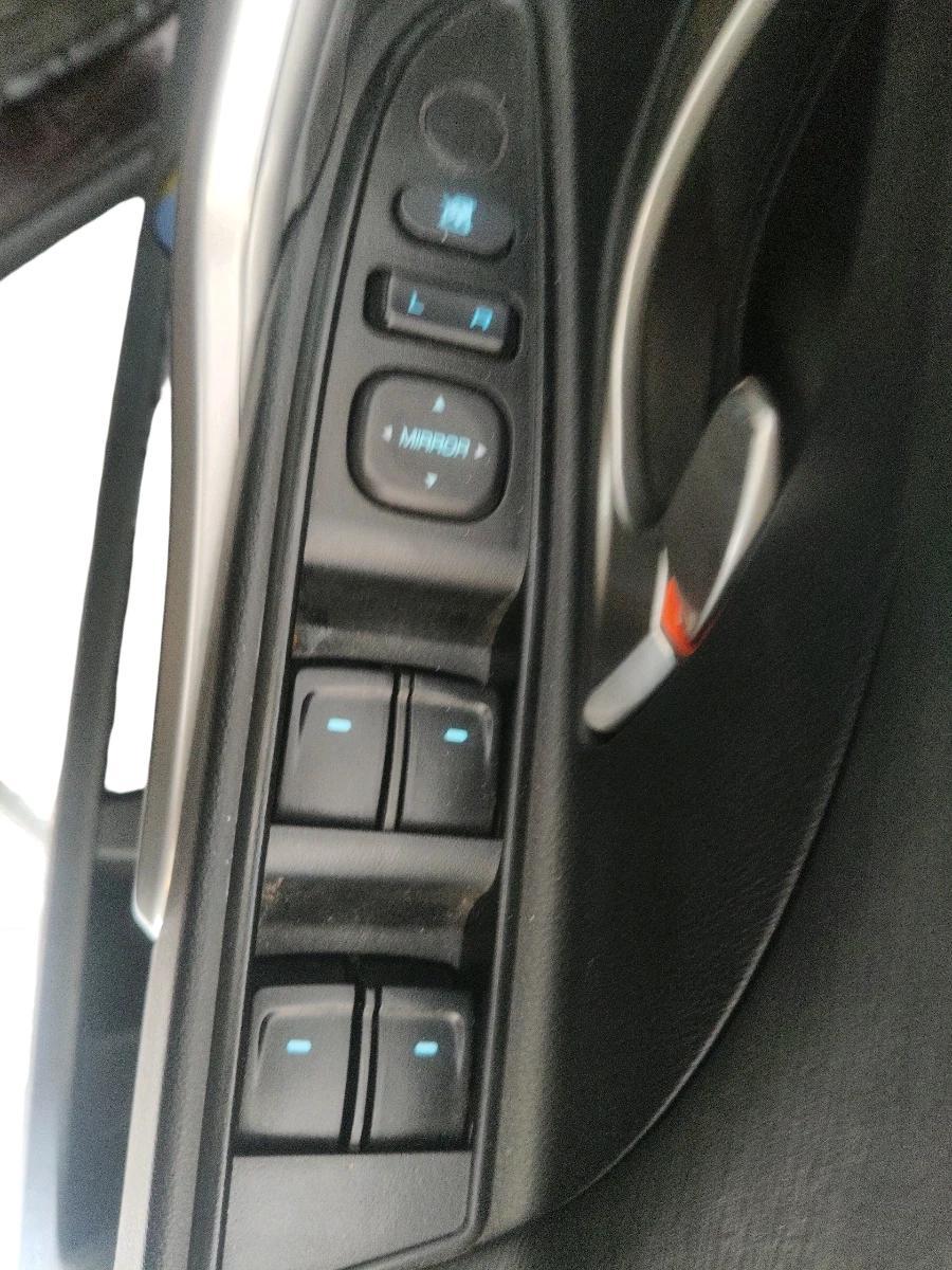 2020 Mahindra XUV500 W7, Diesel, Manual, 17,747 km, interior