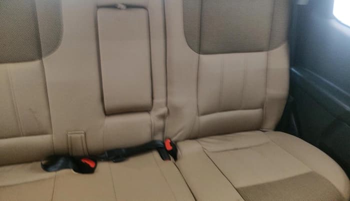 2020 Mahindra XUV500 W7, Diesel, Manual, 17,747 km, interior