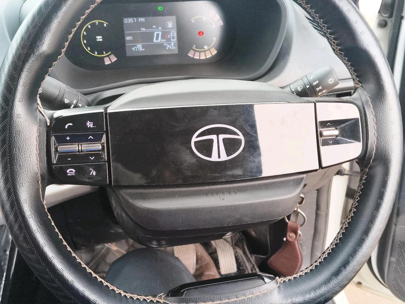 2023 Tata NEXON PURE 1.2 PETROL, Petrol, Manual, 4,779 km, interior