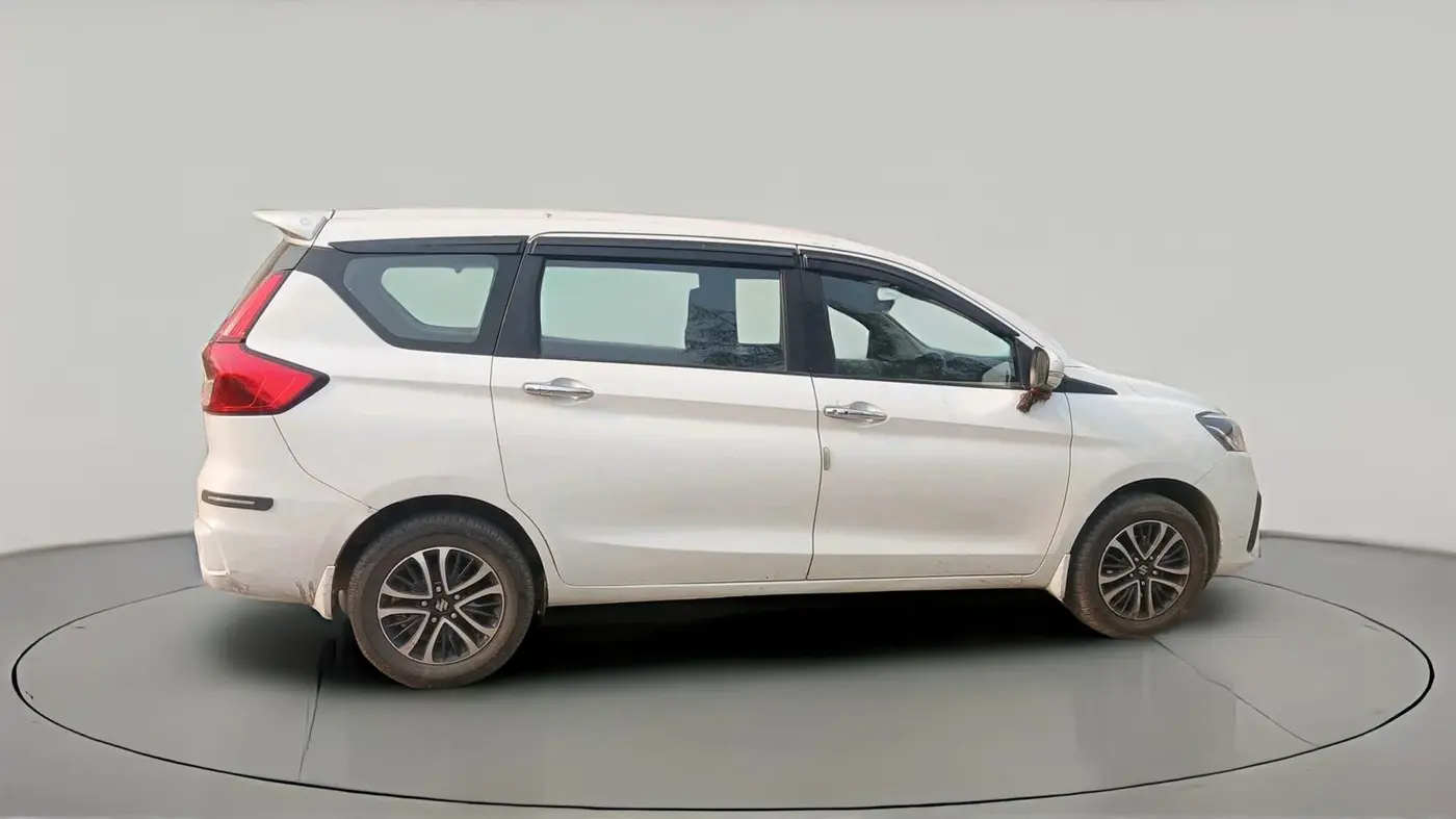2024 Maruti Ertiga ZXI (O) CNG, CNG, Manual, 1,16,681 km, exterior