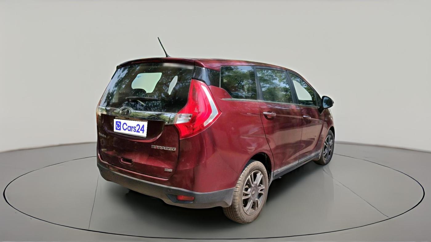 2018 Mahindra MARAZZO M8 7 STR, Diesel, Manual, 27,806 km, exterior