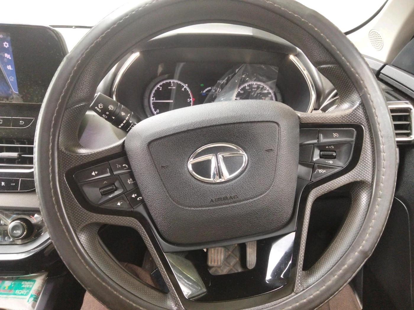 2021 Tata Harrier XT PLUS 2.0L KRYOTEC, Diesel, Manual, 33,317 km, interior