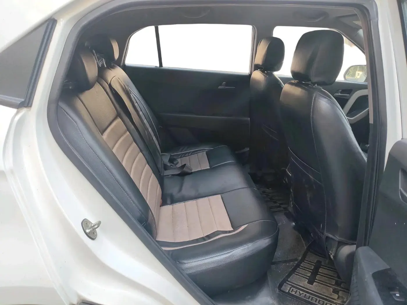2017 Hyundai Creta SX PLUS 1.6 PETROL, Petrol, Manual, 44,238 km, interior