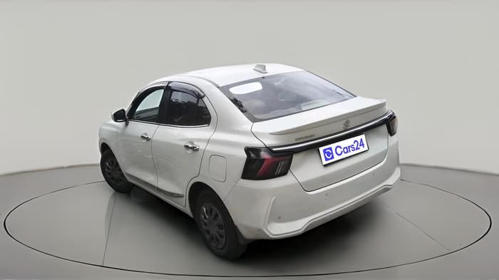 2025 Maruti Dzire VXi, Petrol, Manual, 35,146 km, exterior