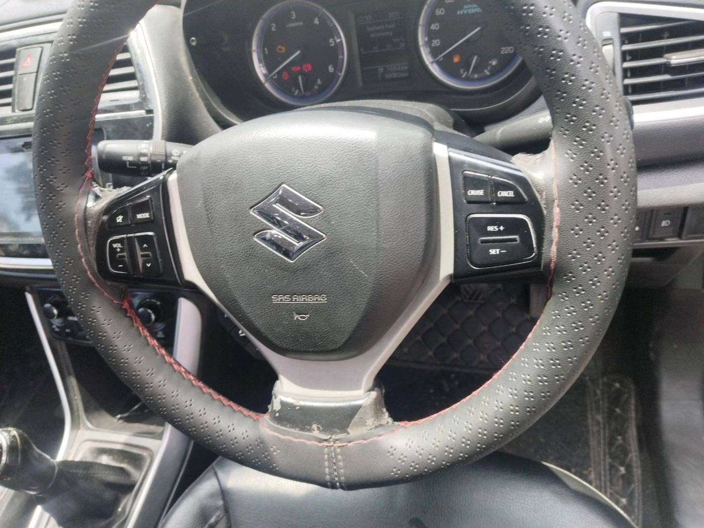 2018 Maruti S Cross ALPHA 1.3, Diesel, Manual, 69,363 km, interior