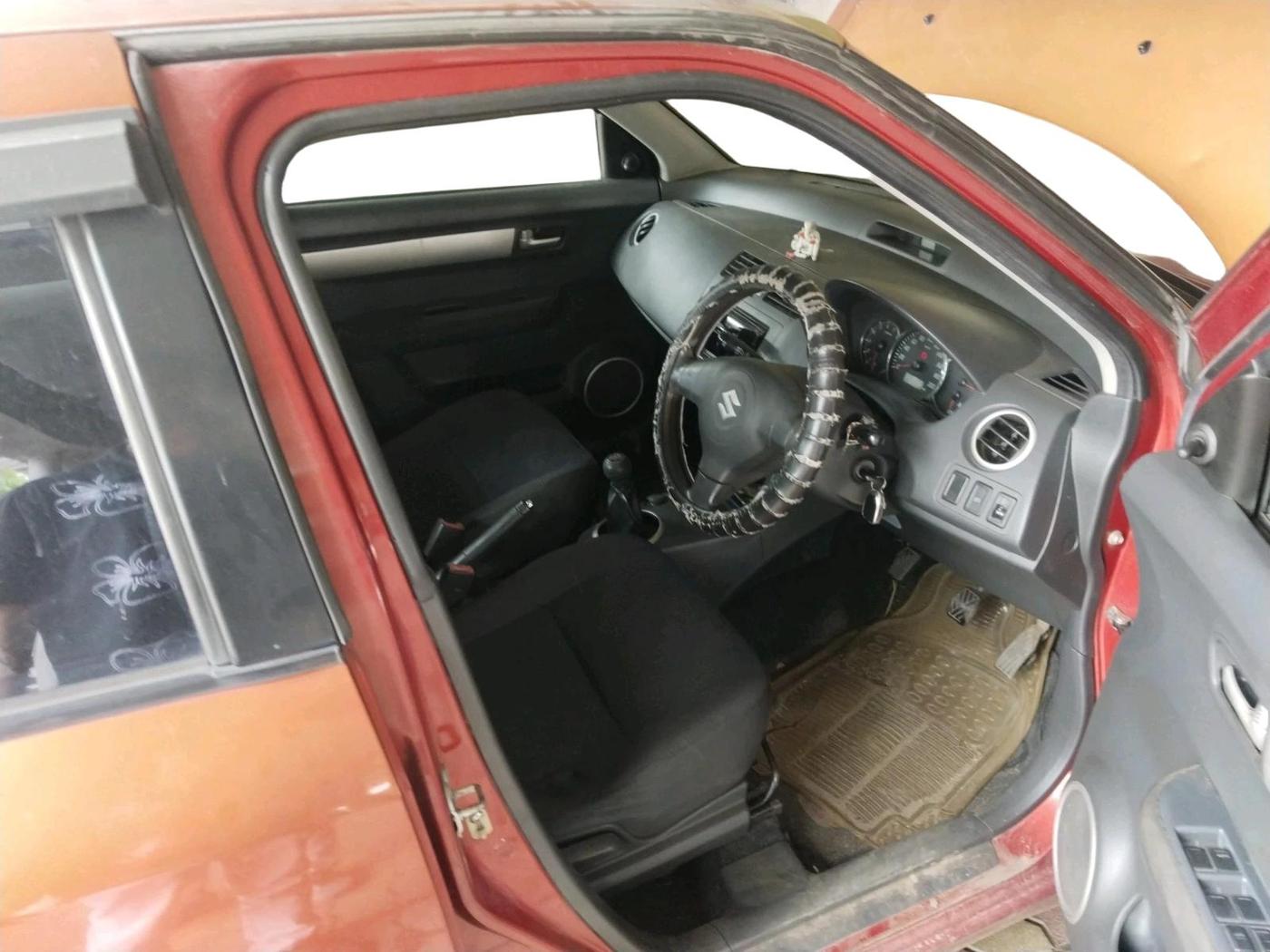 2011 Maruti Swift VXI, Petrol, Manual, 69,479 km, interior
