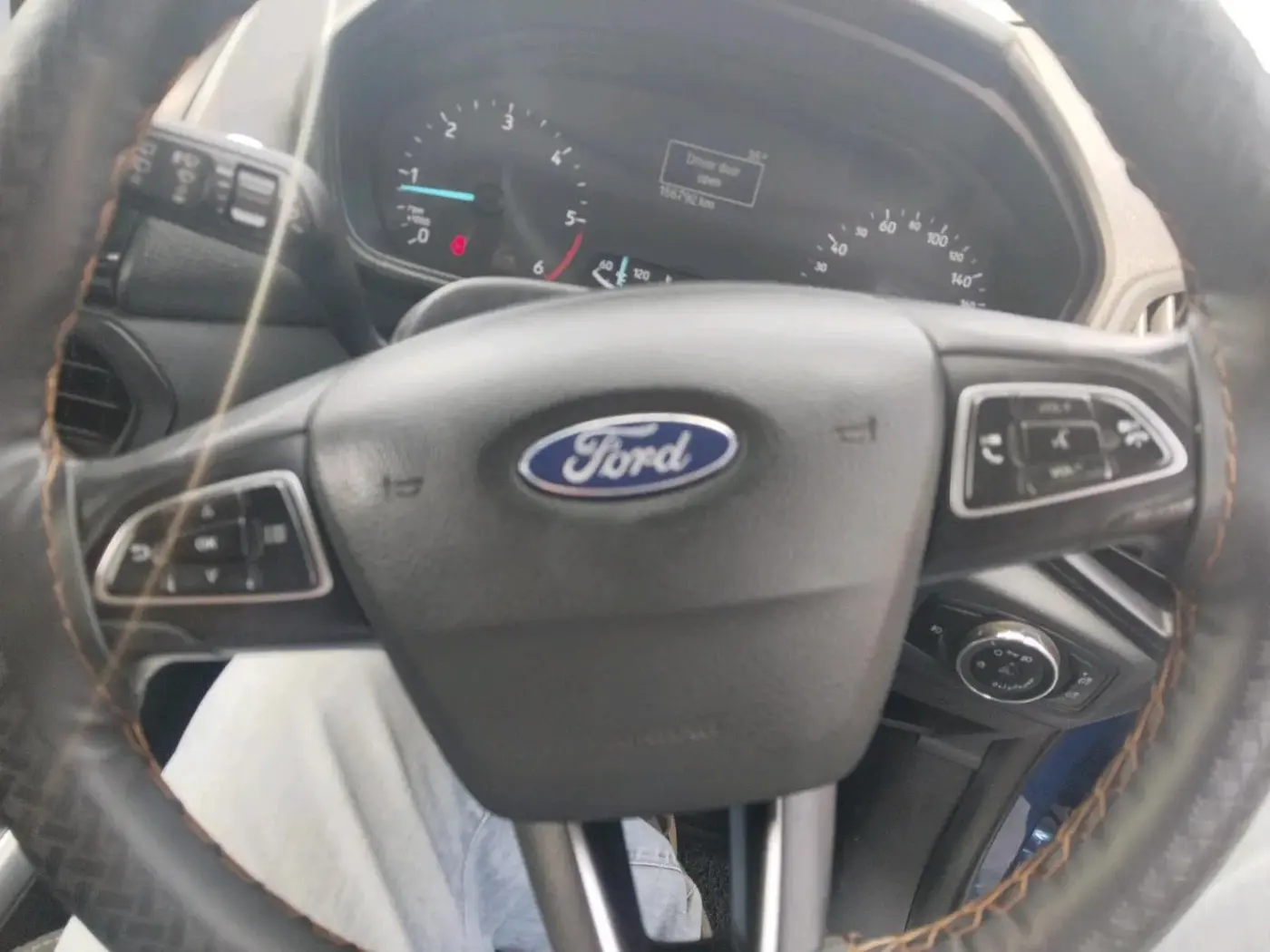 2018 Ford Ecosport TITANIUM 1.5L DIESEL, Diesel, Manual, 1,56,792 km, interior