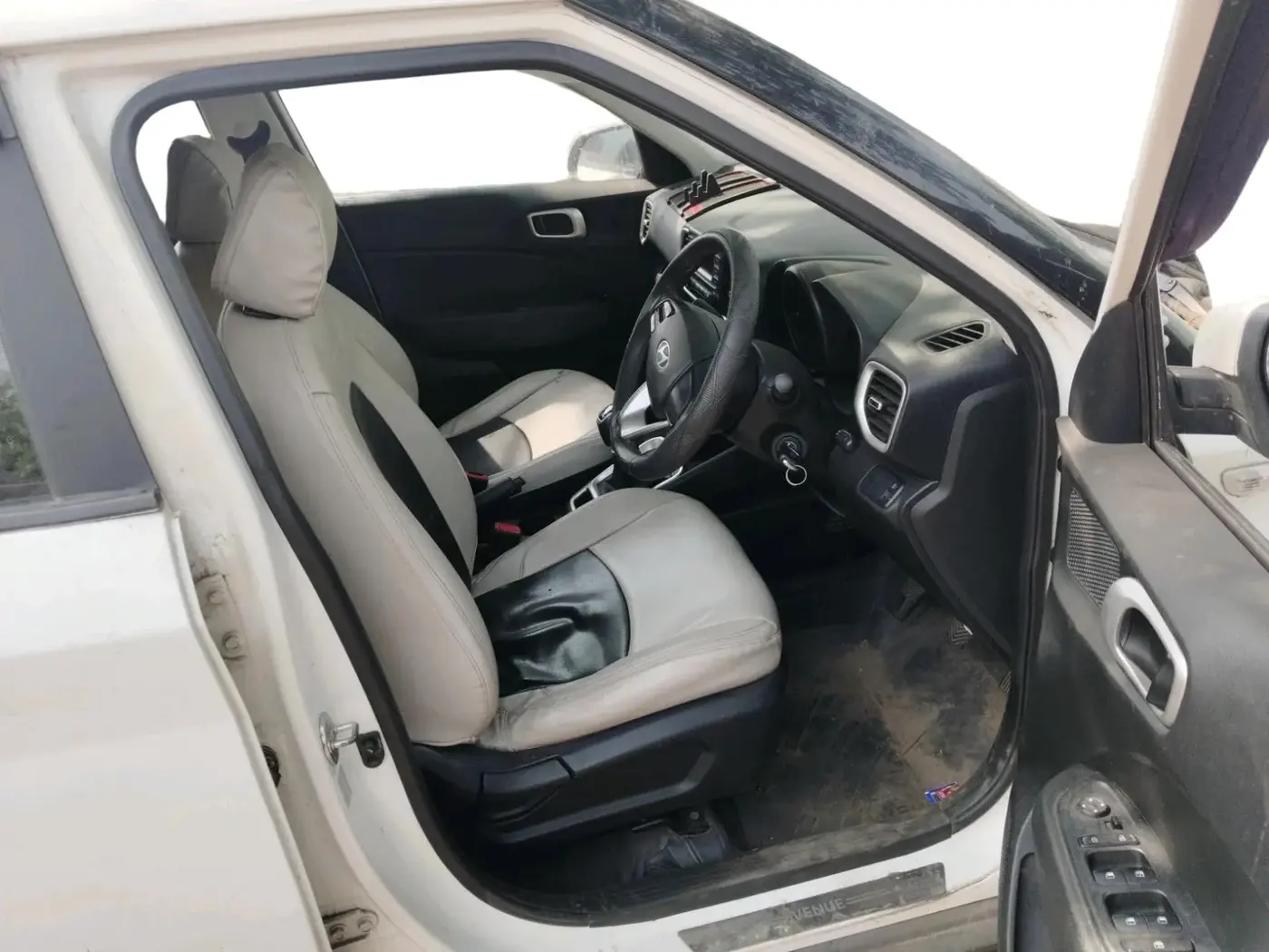 2020 Hyundai VENUE S 1.0 TURBO MT, Petrol, Manual, 23,203 km, interior