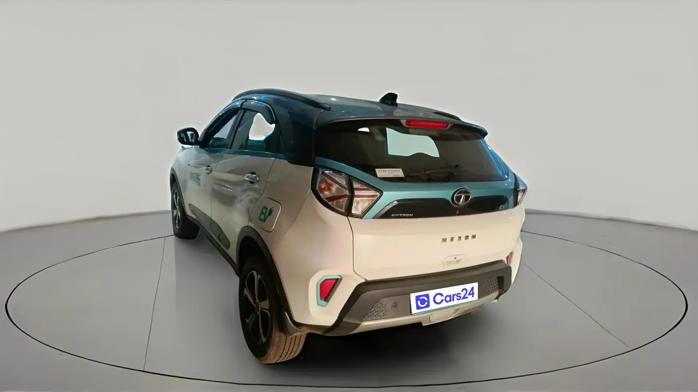 2022 Tata NEXON EV XZ PLUS, Electric, Automatic, 70,288 km, exterior