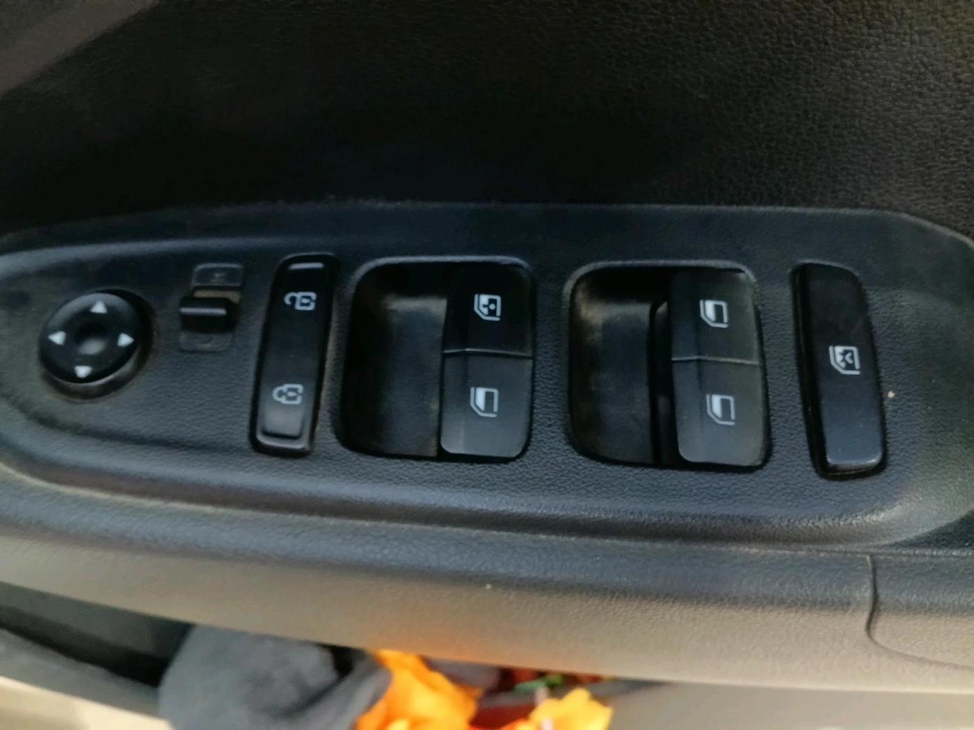 2021 Hyundai VENUE S 1.2, Petrol, Manual, 7,061 km, interior