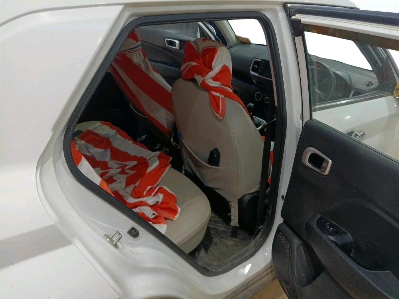 2021 Hyundai VENUE S 1.2, Petrol, Manual, 7,061 km, interior