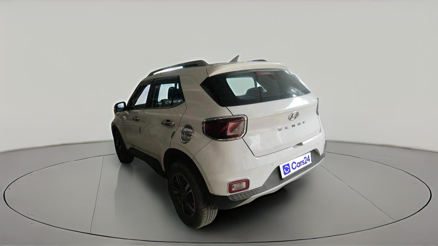 2021 Hyundai VENUE SX 1.5 CRDI, Diesel, Manual, 32,394 km, exterior