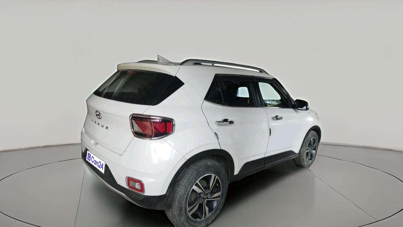 2021 Hyundai VENUE SX 1.5 CRDI, Diesel, Manual, 32,394 km, exterior