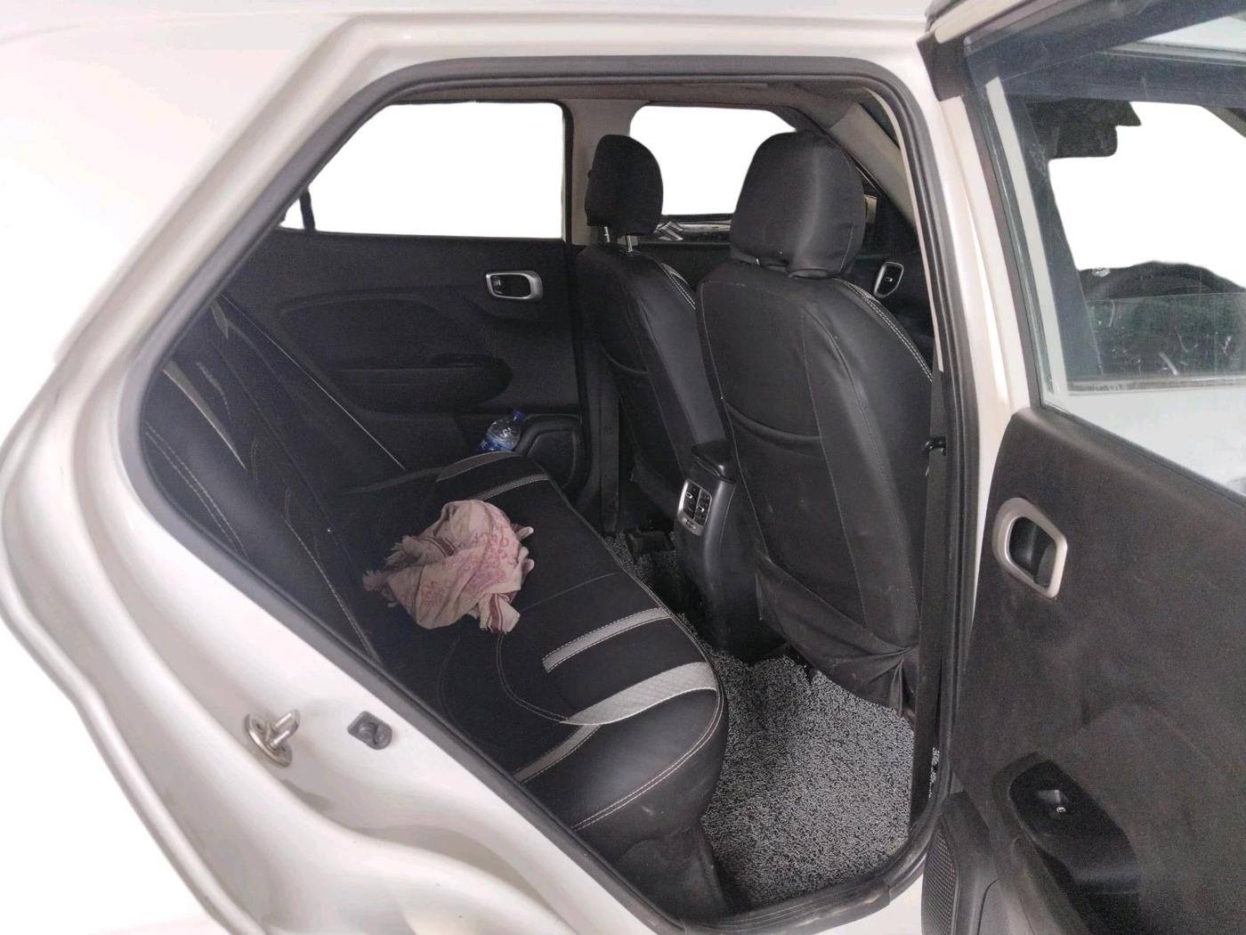 2021 Hyundai VENUE SX 1.5 CRDI, Diesel, Manual, 32,394 km, interior