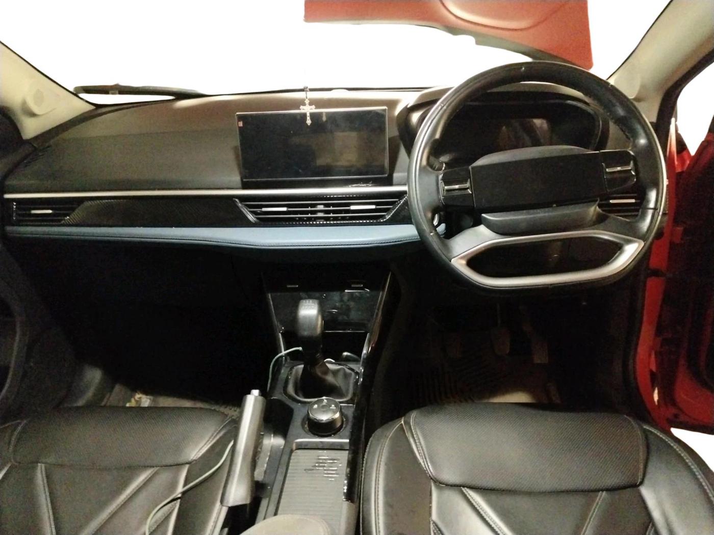 2024 Tata Curvv Creative Plus S 1.2 Petrol 6MT, Petrol, Manual, 11,278 km, interior