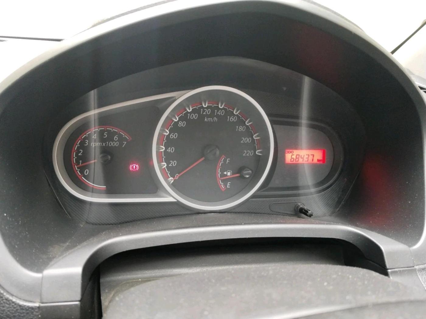 2011 Ford Figo TITANIUM 1.2 PETROL, Petrol, Manual, 68,437 km, interior