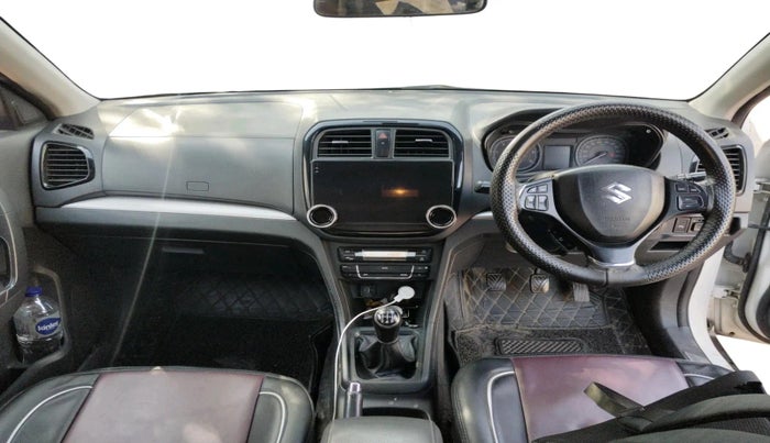 2016 Maruti Vitara Brezza ZDI, Diesel, Manual, 1,31,328 km, interior