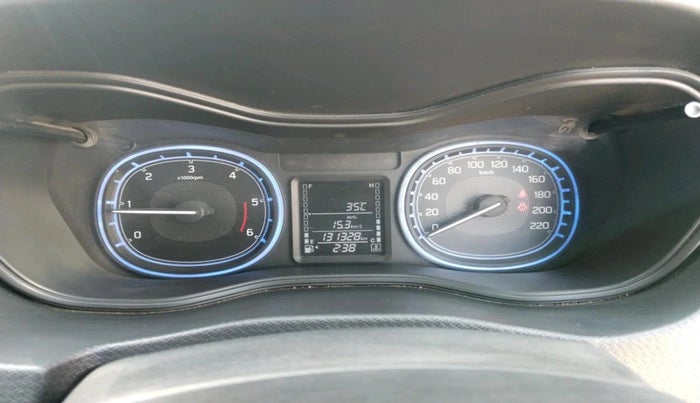 2016 Maruti Vitara Brezza ZDI, Diesel, Manual, 1,31,328 km, interior