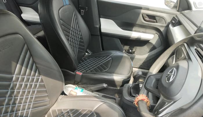 2023 Tata PUNCH PURE MT, Petrol, Manual, 16,946 km, interior