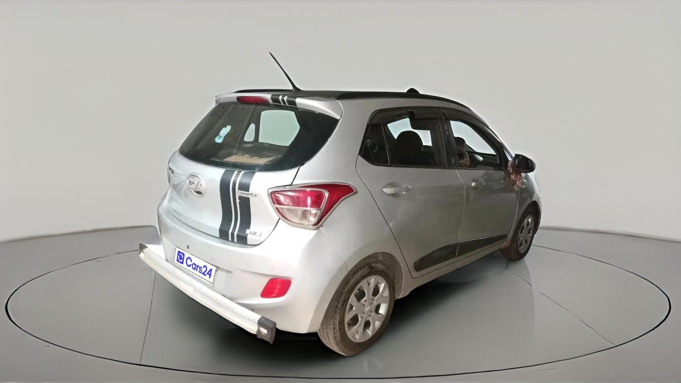 2015 Hyundai Grand i10 SPORTZ 1.2 KAPPA VTVT, Petrol, Manual, 44,118 km, exterior
