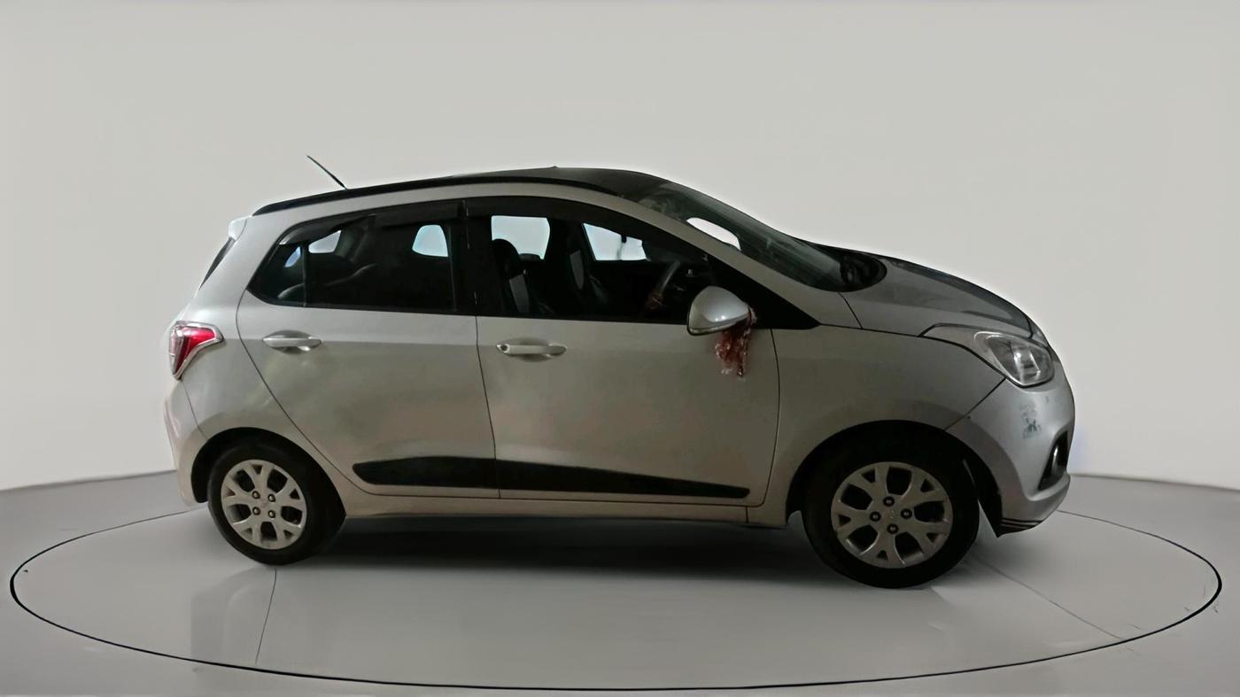 2015 Hyundai Grand i10 SPORTZ 1.2 KAPPA VTVT, Petrol, Manual, 44,118 km, exterior
